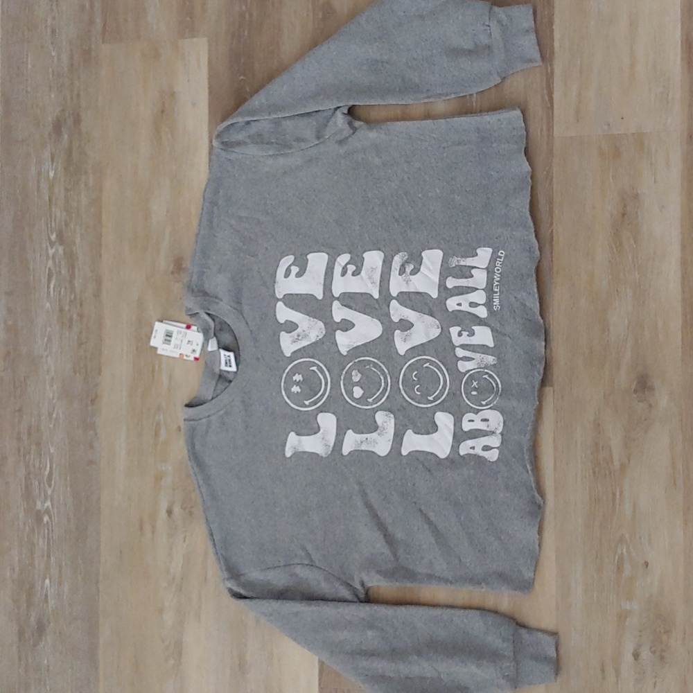 NWT Smiley World Women's Cropped Long Sleeve Grey Sweatshirt Size XL